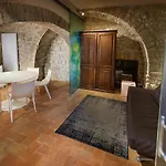 Perfetta Letizia Casa