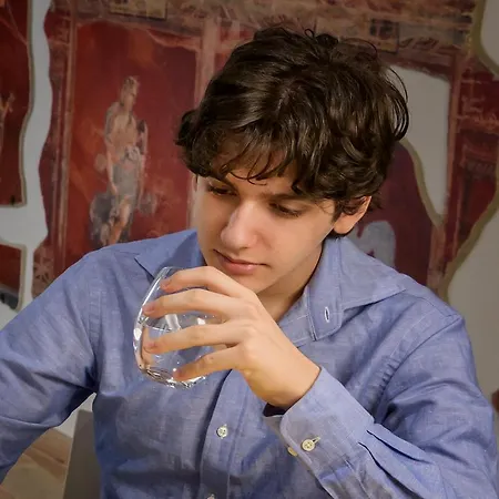 Perfetta Letizia Casa *